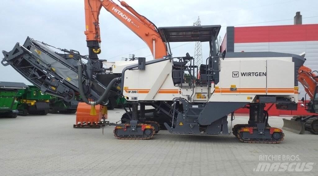 Wirtgen W200i ماكينات الكشط البارد للأسفلت