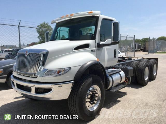 International HV شاحنات بمقصورة وهيكل