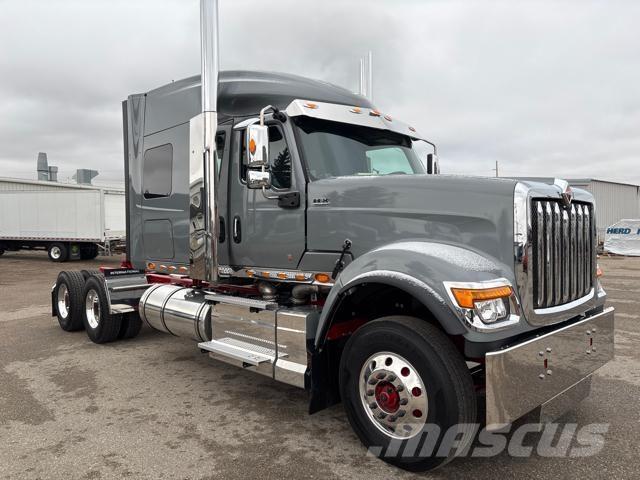 International HX وحدات الجر