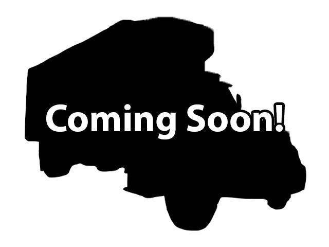 Isuzu NRR NU4 شاحنات ذات هيكل صندوقي