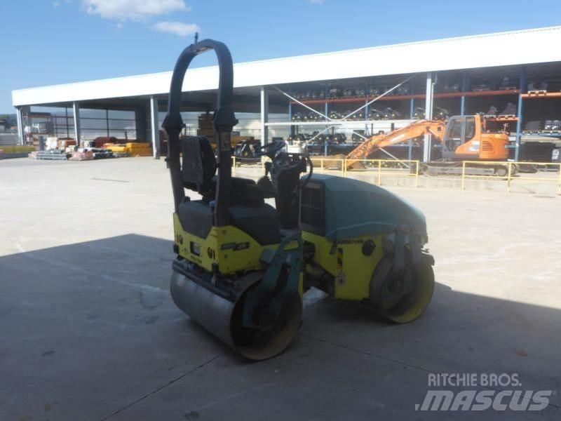 Ammann ARX26 ضاغطات التربة