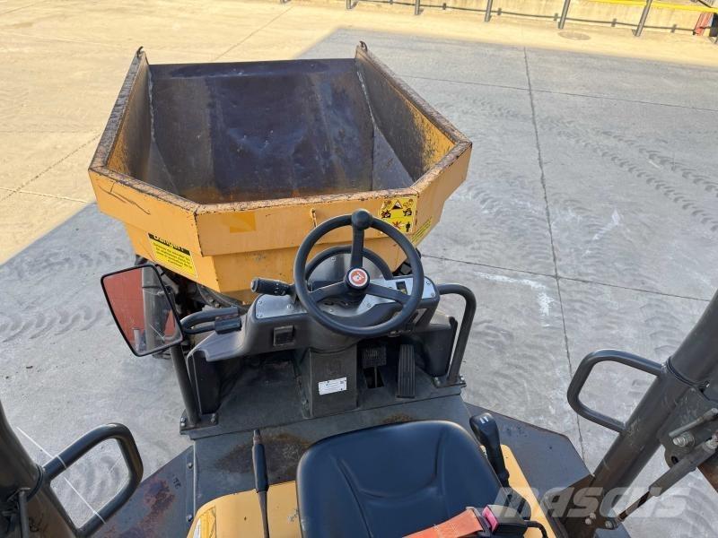 Ausa D 250 AHG ساحبات مفصلية