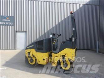 Bomag BW100 ضاغطات التربة