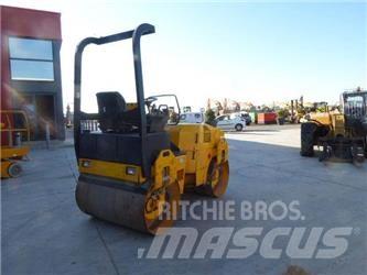 Bomag BW135 AD ضاغطات التربة