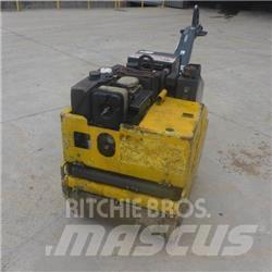 Bomag BW65 ضاغطات التربة