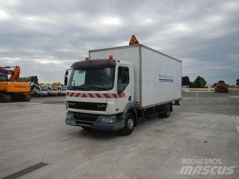 DAF LF 45 شاحنات ذات هيكل صندوقي