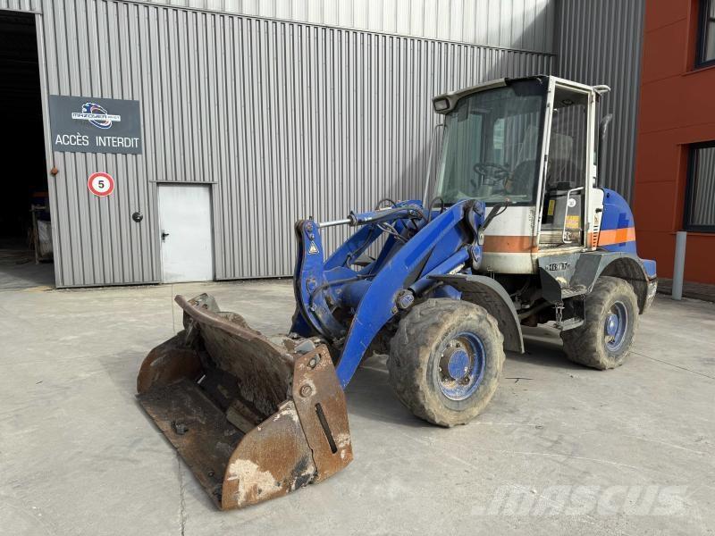 Liebherr L506 لوادر بعجل