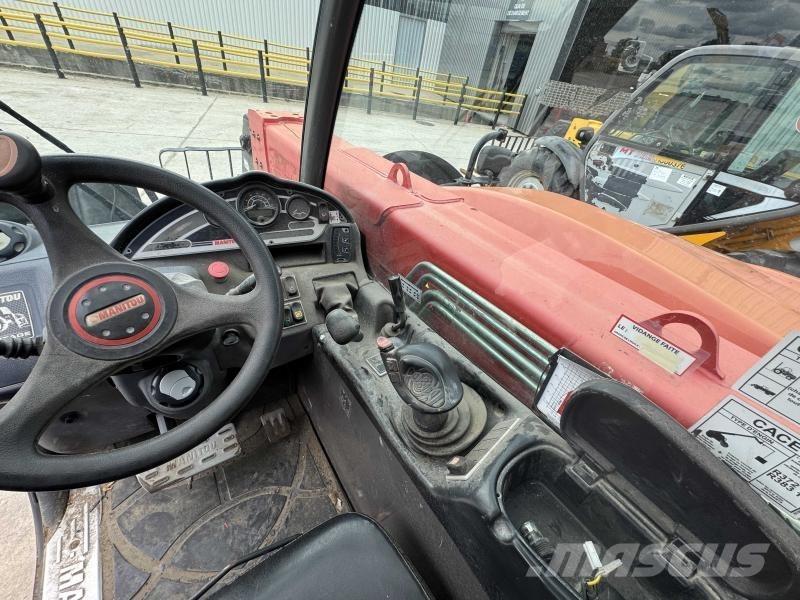 Manitou MT 732 مناولات متداخلة