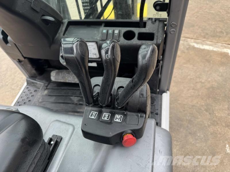 Yale ERP16VT شاحنات ذات رافعات شوكية - أخرى