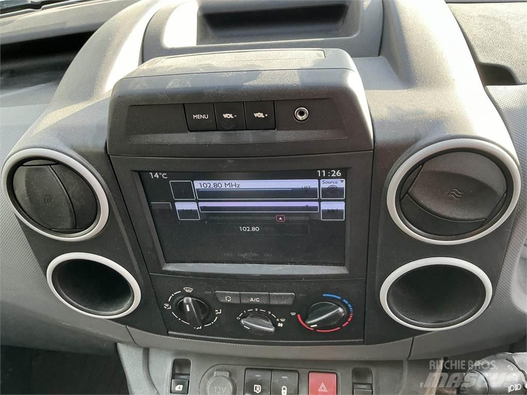 Citroën Berlingo Van ماكينات زراعية أخرى