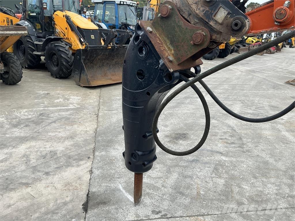 CNH Breaker ماكينات زراعية أخرى