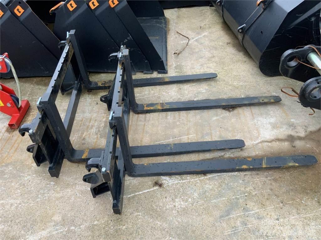 Euro Pallet Forks ماكينات زراعية أخرى