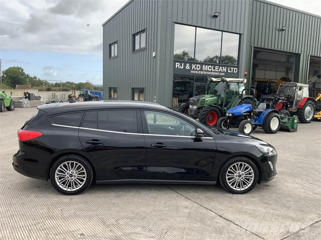 Ford Focus (ST24055) ماكينات زراعية أخرى