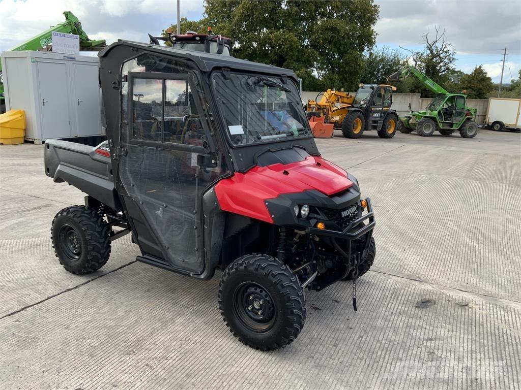 Honda Pioneer 700 ATV ماكينات زراعية أخرى