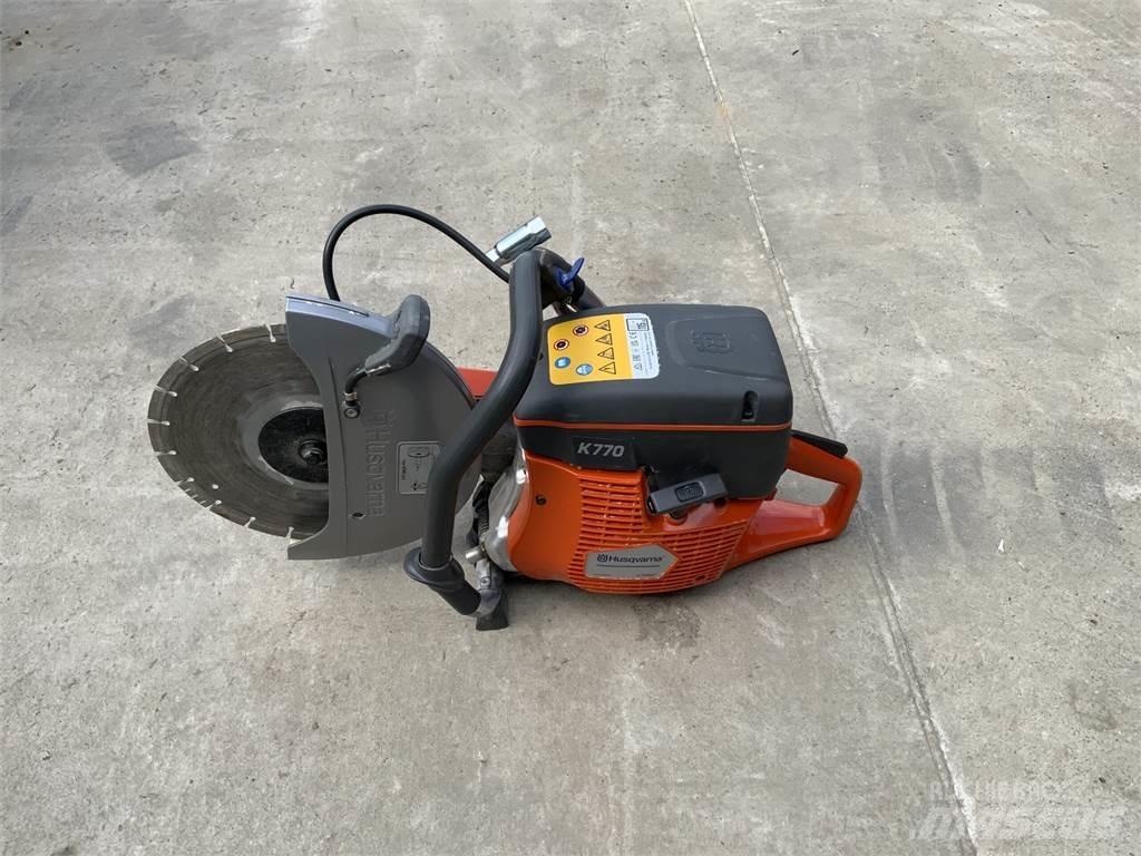 Husqvarna K770 Saw ماكينات زراعية أخرى