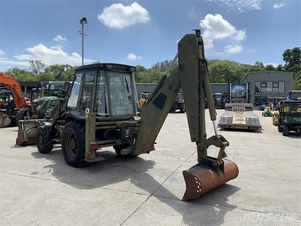 JCB 3CX Wheeled Digger ماكينات زراعية أخرى