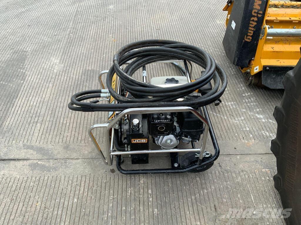 JCB Beaver Pack ماكينات زراعية أخرى