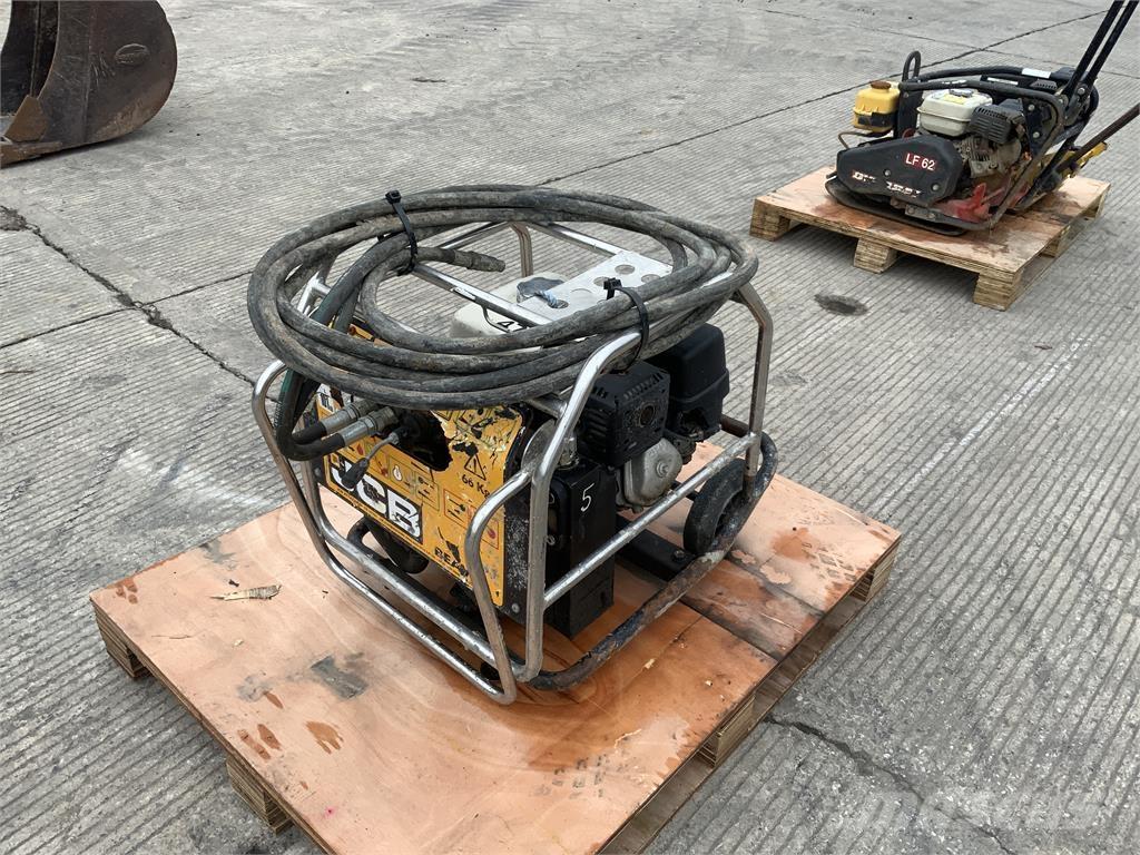 JCB Beaver pack ماكينات زراعية أخرى
