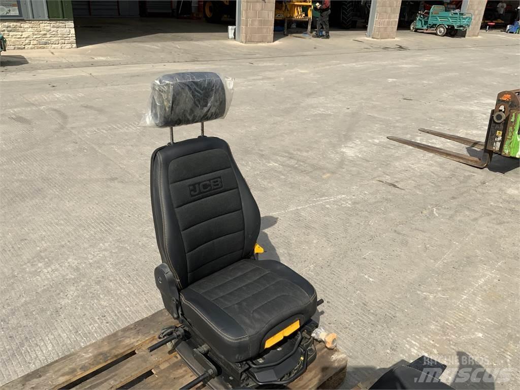JCB Seat ماكينات زراعية أخرى