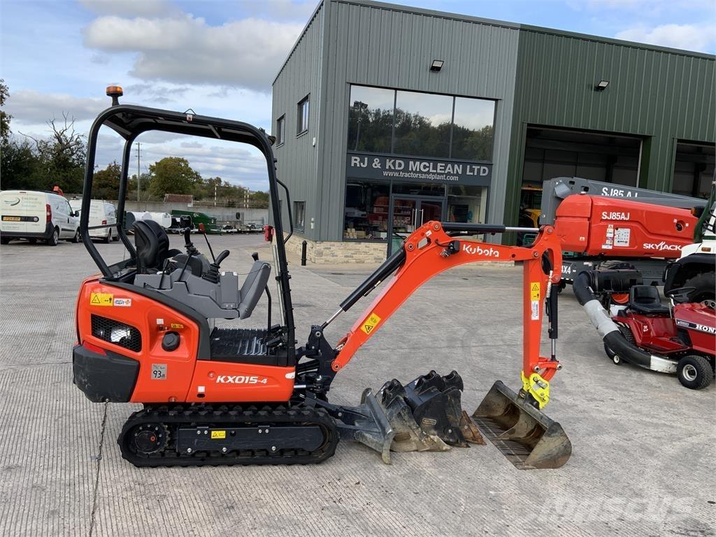 Kubota KX015-4 Digger ماكينات زراعية أخرى
