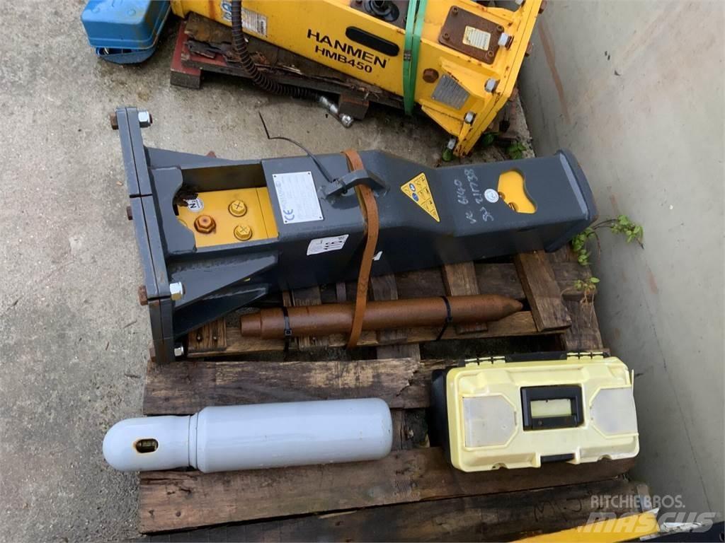 Mustang HM200 Breaker ماكينات زراعية أخرى