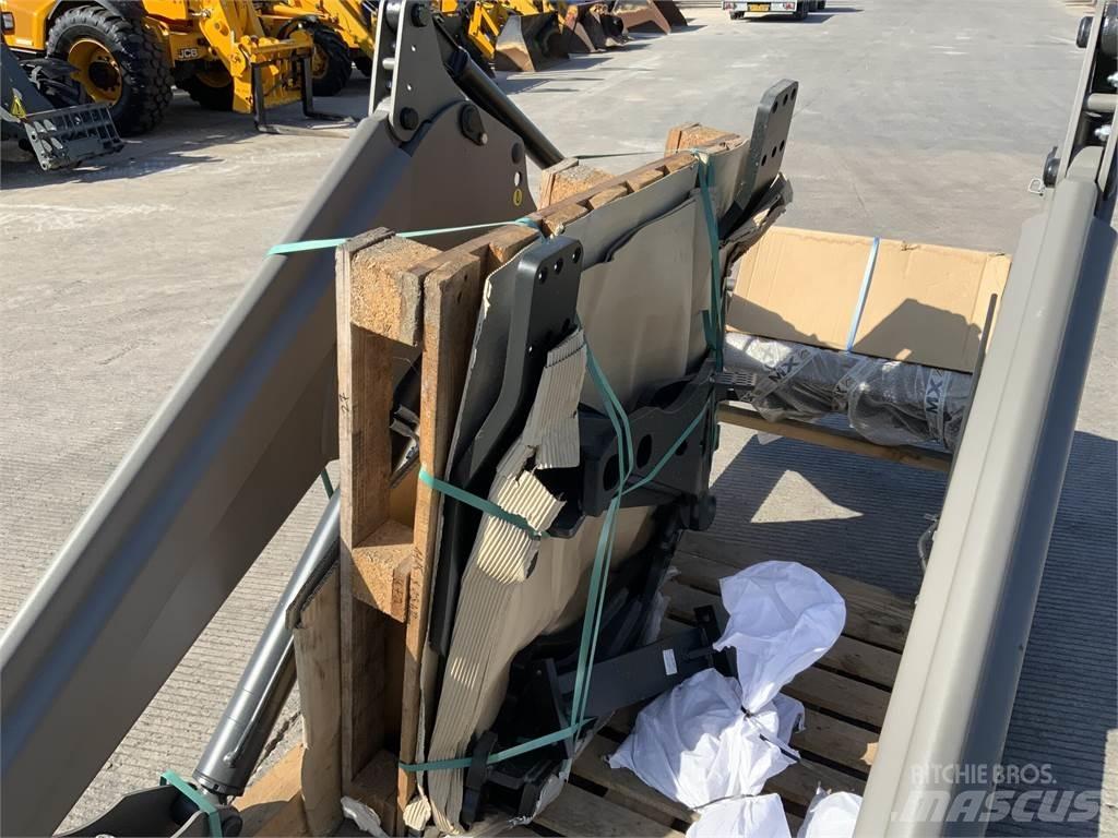 MX U412+ Loader Unused ماكينات زراعية أخرى