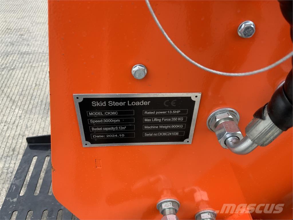  Skid Steer Loader ماكينات زراعية أخرى
