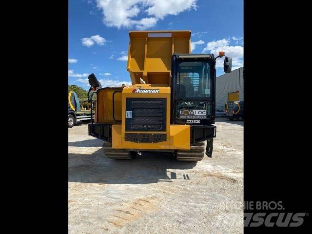 Morooka MST 110 C ساحبات مفصلية