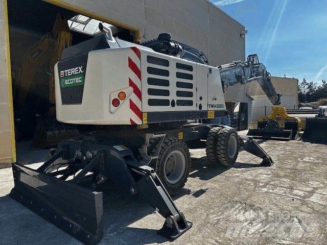 Terex TWH 220 S5 مناولات المخلفات / مناولات صناعية