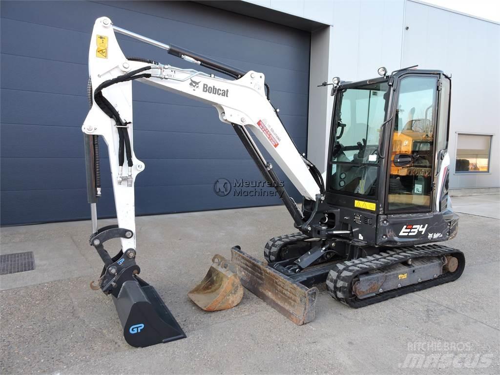 Bobcat E34 أخرى