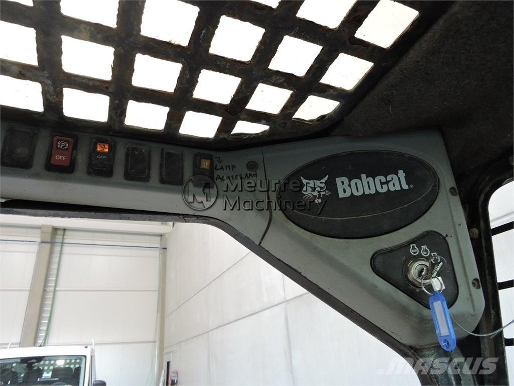 Bobcat S150 لوادر بعجل