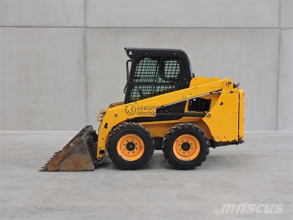 Bobcat S450 لوادر بعجل