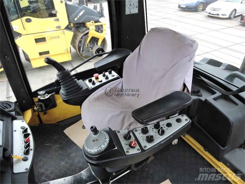Bomag BW154 مداحل متنوعة