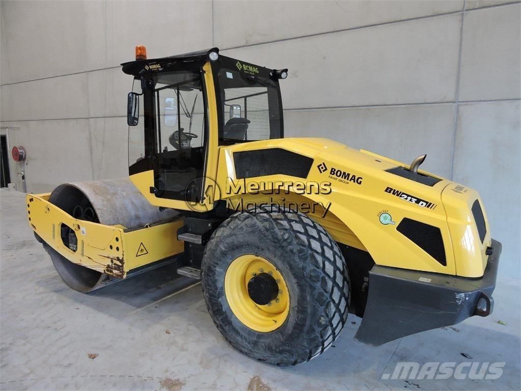 Bomag BW213 مداحل متنوعة
