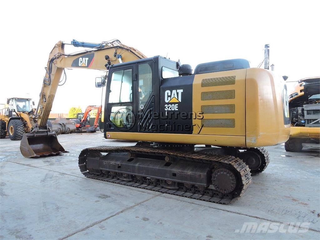 CAT 320EL حفارات زحافة