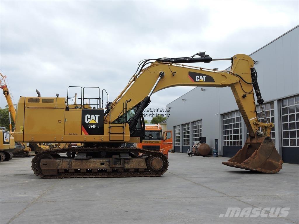 CAT 374FL حفارات زحافة