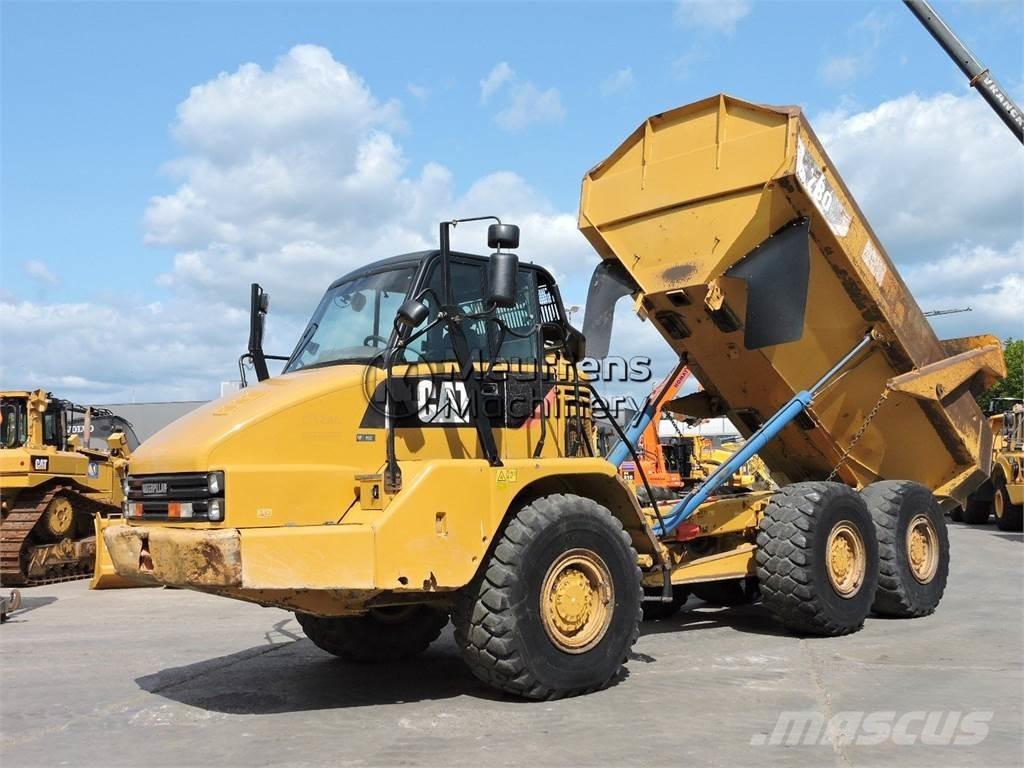 CAT 730 ساحبات مفصلية