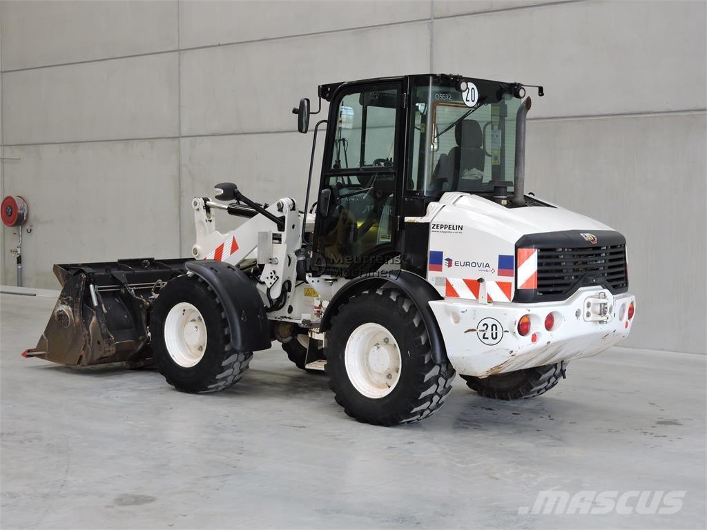 CAT 908M + FORK لوادر بعجل