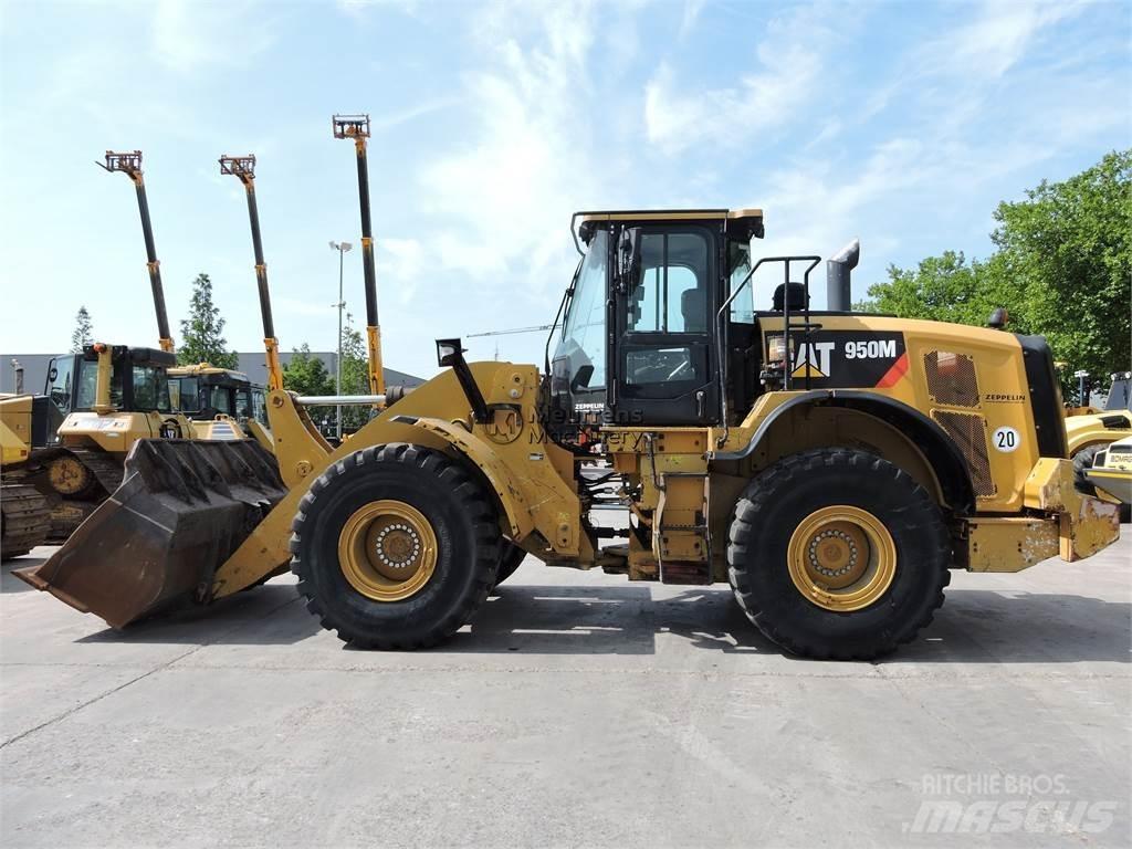 CAT 950M GERMAN لوادر بعجل