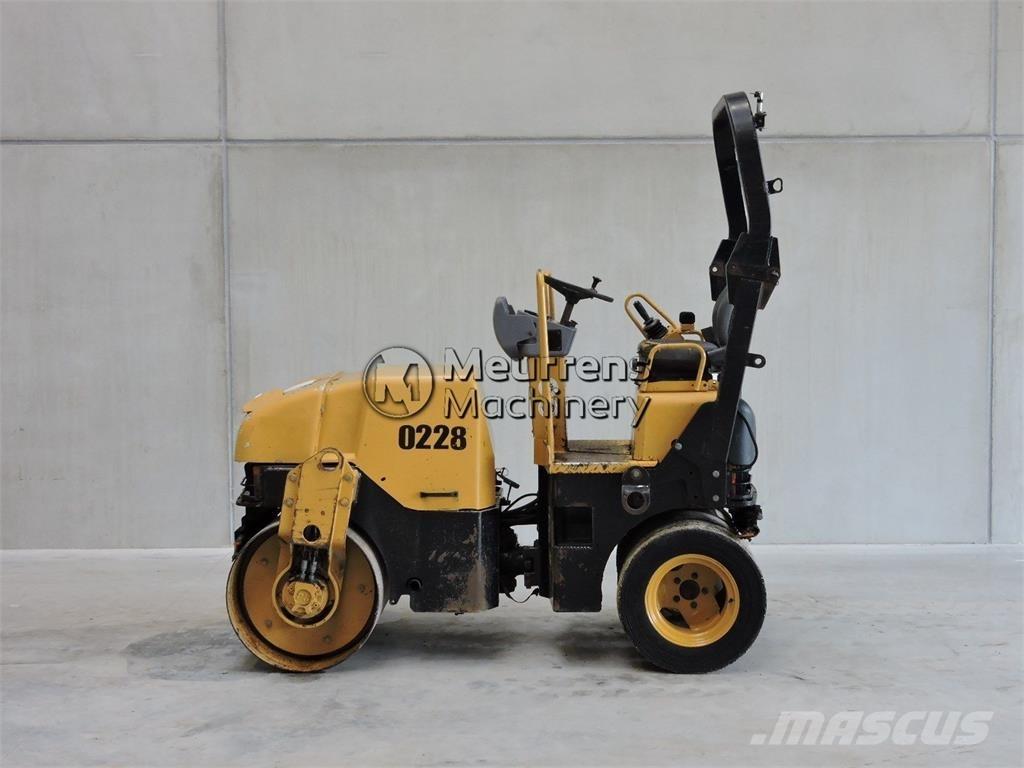 CAT CB225E مداحل متنوعة