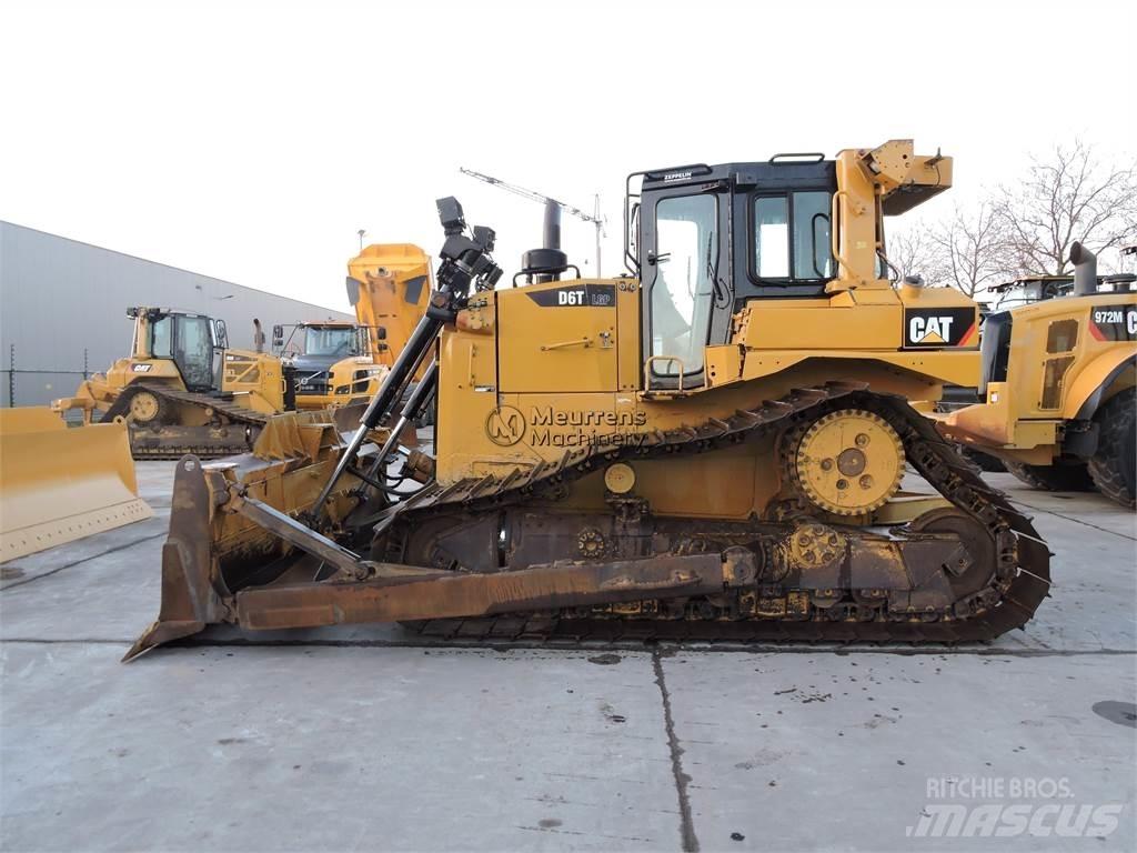 CAT D6TLGP جرارات تسوية