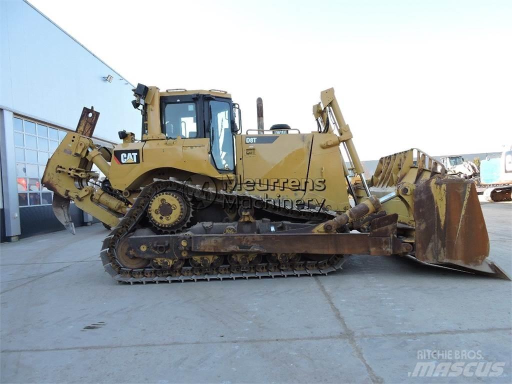 CAT D8T جرارات تسوية