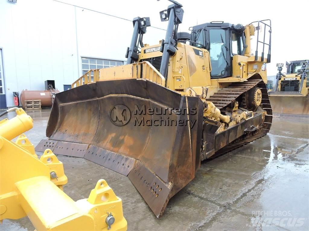 CAT D8T جرارات تسوية