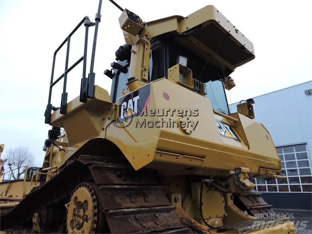 CAT D8T جرارات تسوية