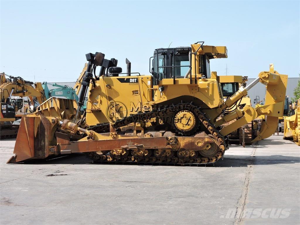 CAT D8T GERMAN جرارات تسوية