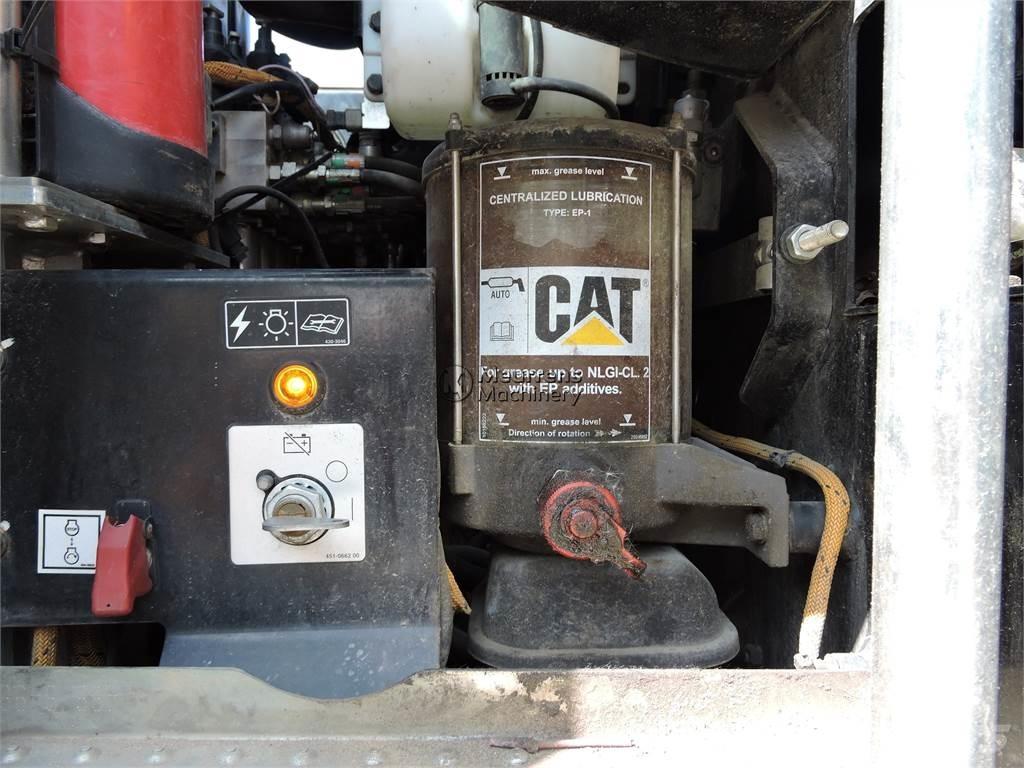 CAT M315 حفارات بعجل