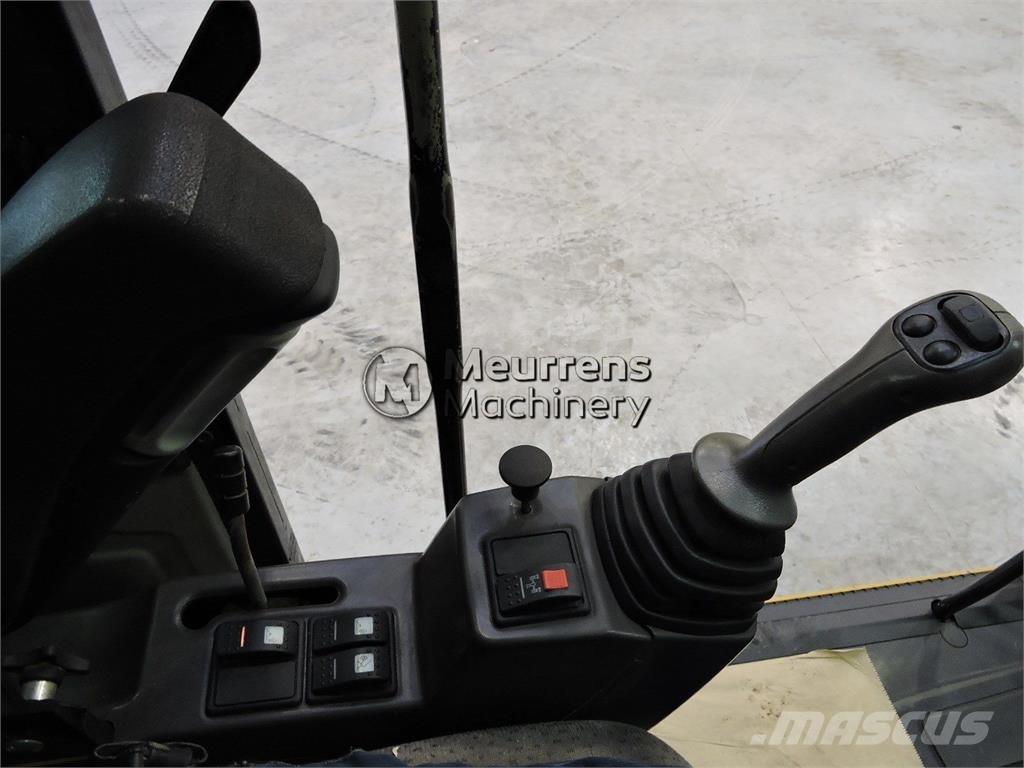 CAT M316D حفارات بعجل