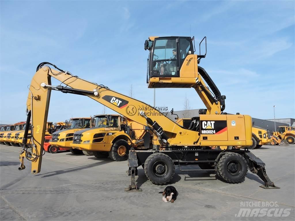 CAT MH3024 مناولات المخلفات / مناولات صناعية