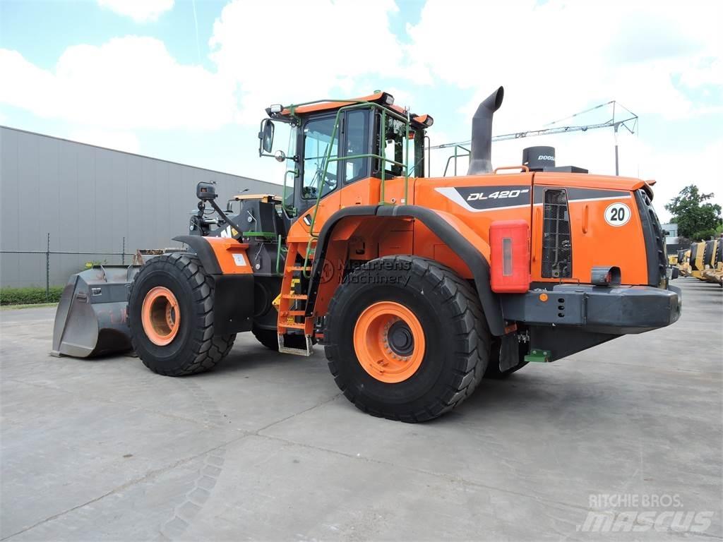Doosan DL420 GERMAN لوادر بعجل