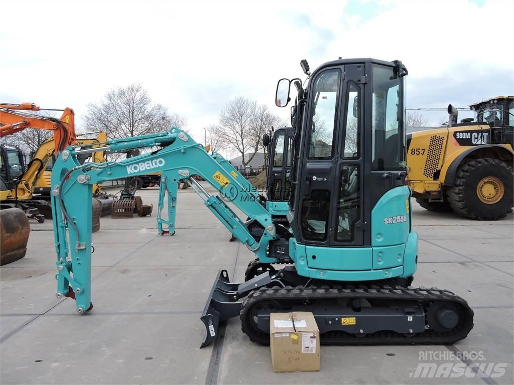 Kobelco SK25 UNUSED أخرى